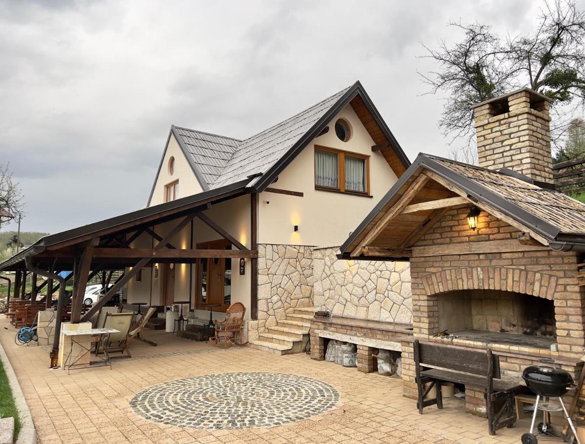 Toplik Village Resort Lukavica Exteriör bild