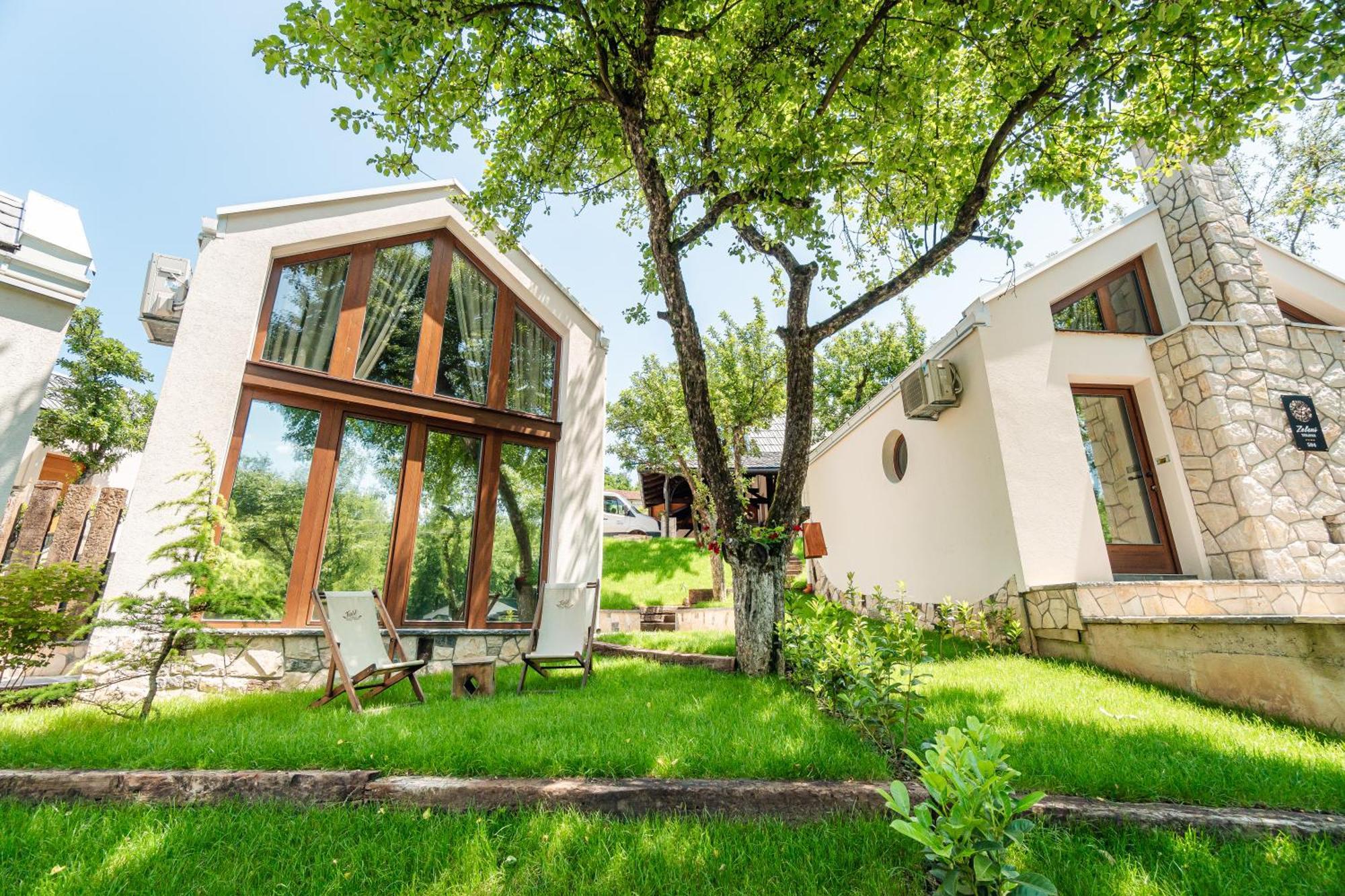 Toplik Village Resort Lukavica Exteriör bild